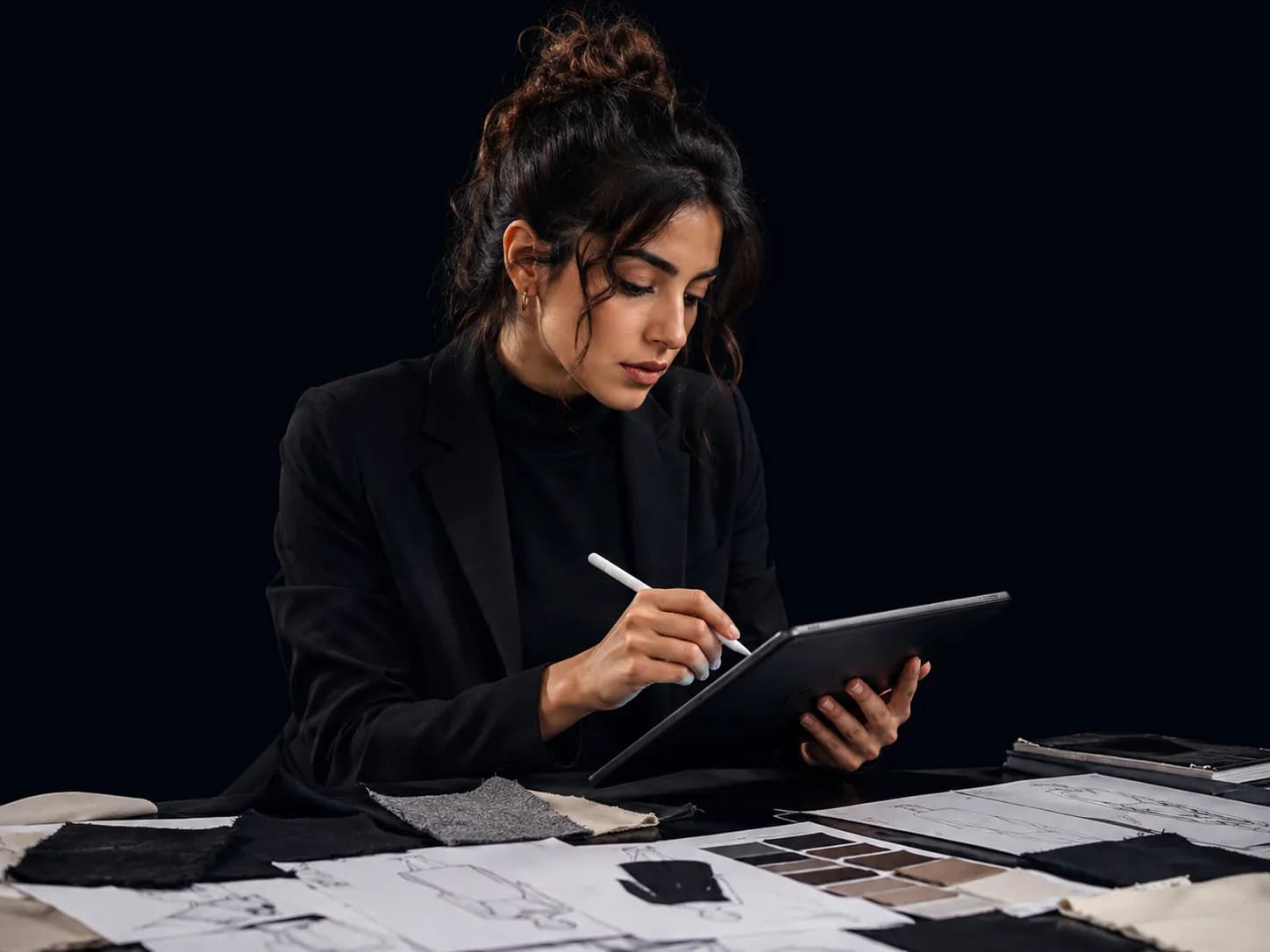 A designer using Loumix on a tablet